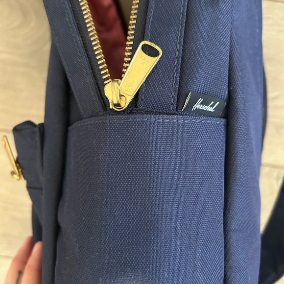 HERSCHEL Small Navy Blue Backpack - Picture 6 of 7